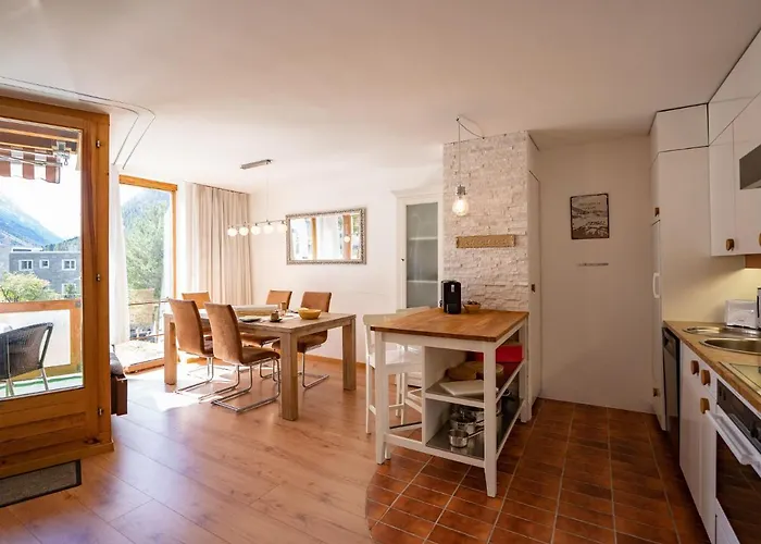 Daire Chesa Piz Cotschen 3 By Interhome *